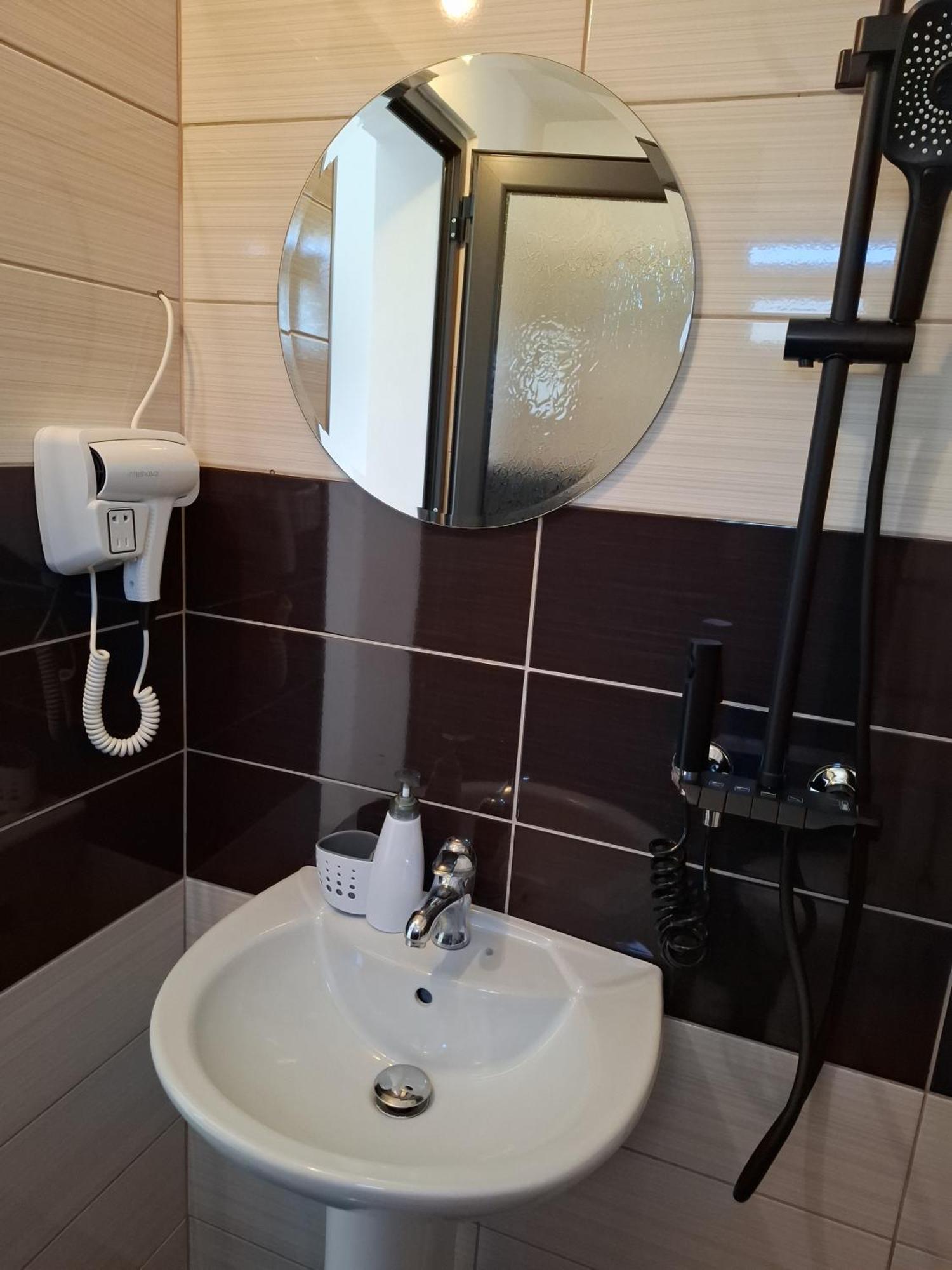 Vila F&M Ksamil Exteriér fotografie